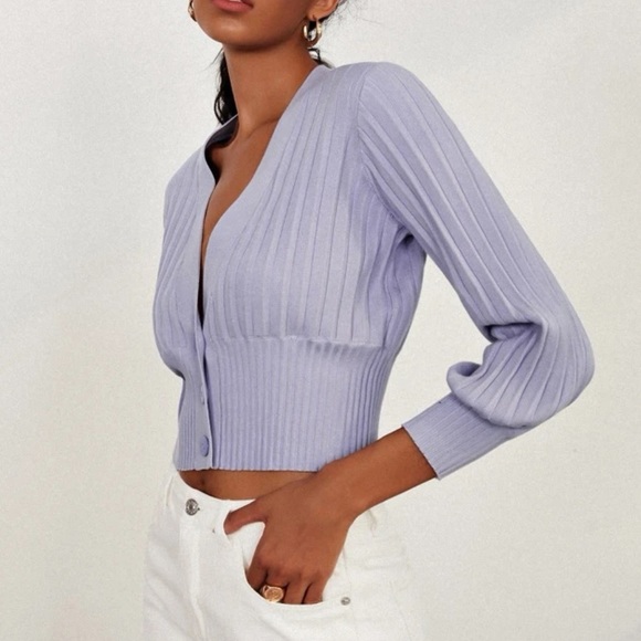 🛍️ Button front lantern sleeve ribbed knit cardigan - Picture 6 of 10